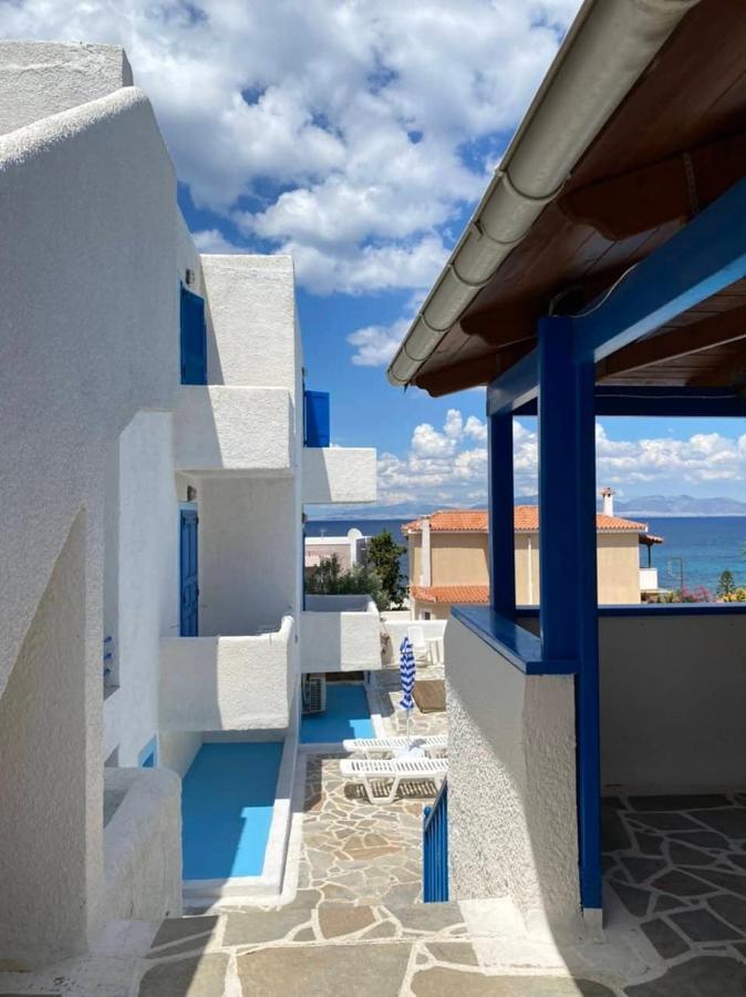 Blue Dolphin Studios And Apartment Vagia  Exterior foto