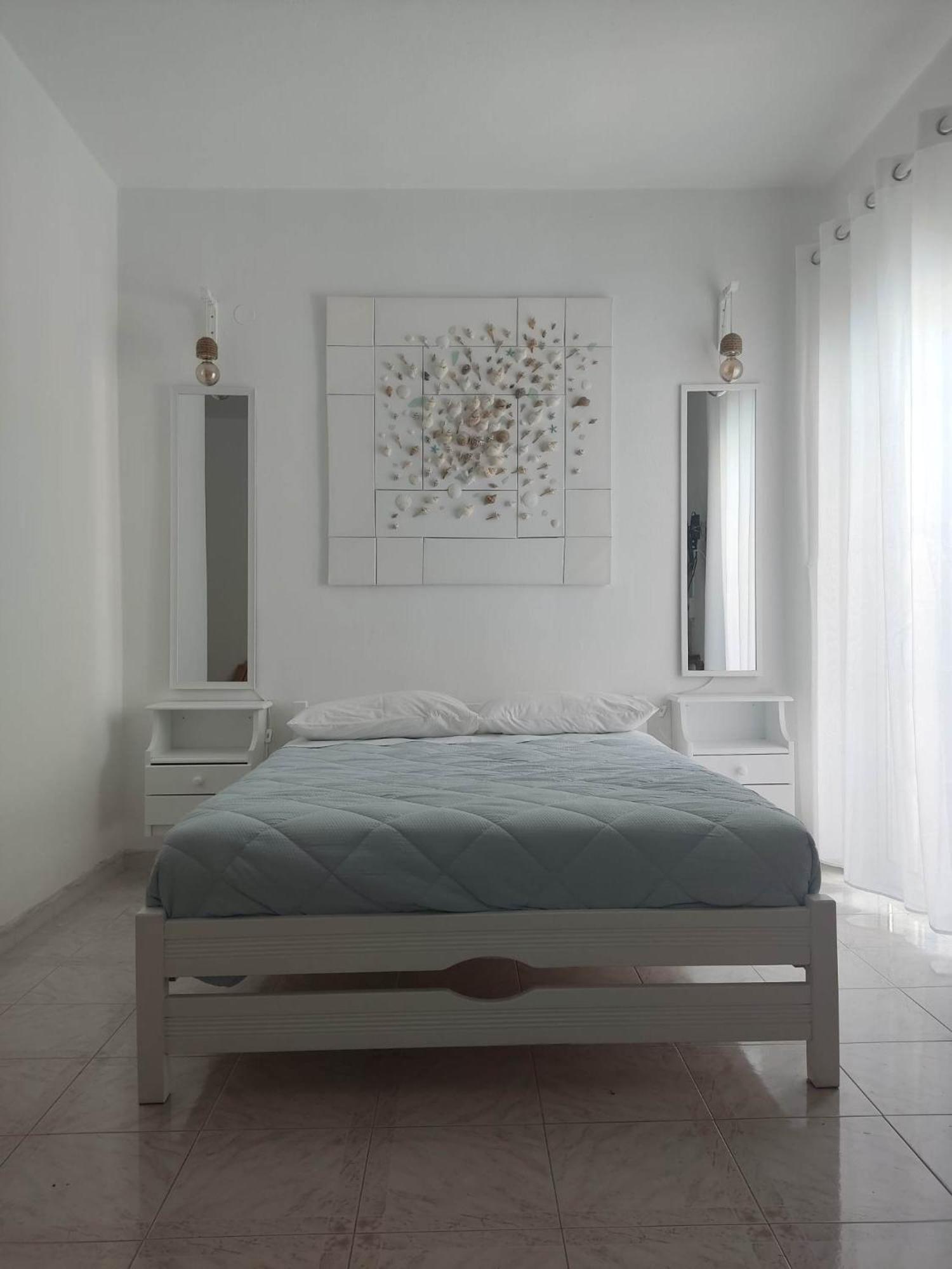 Blue Dolphin Studios And Apartment Vagia  Exterior foto