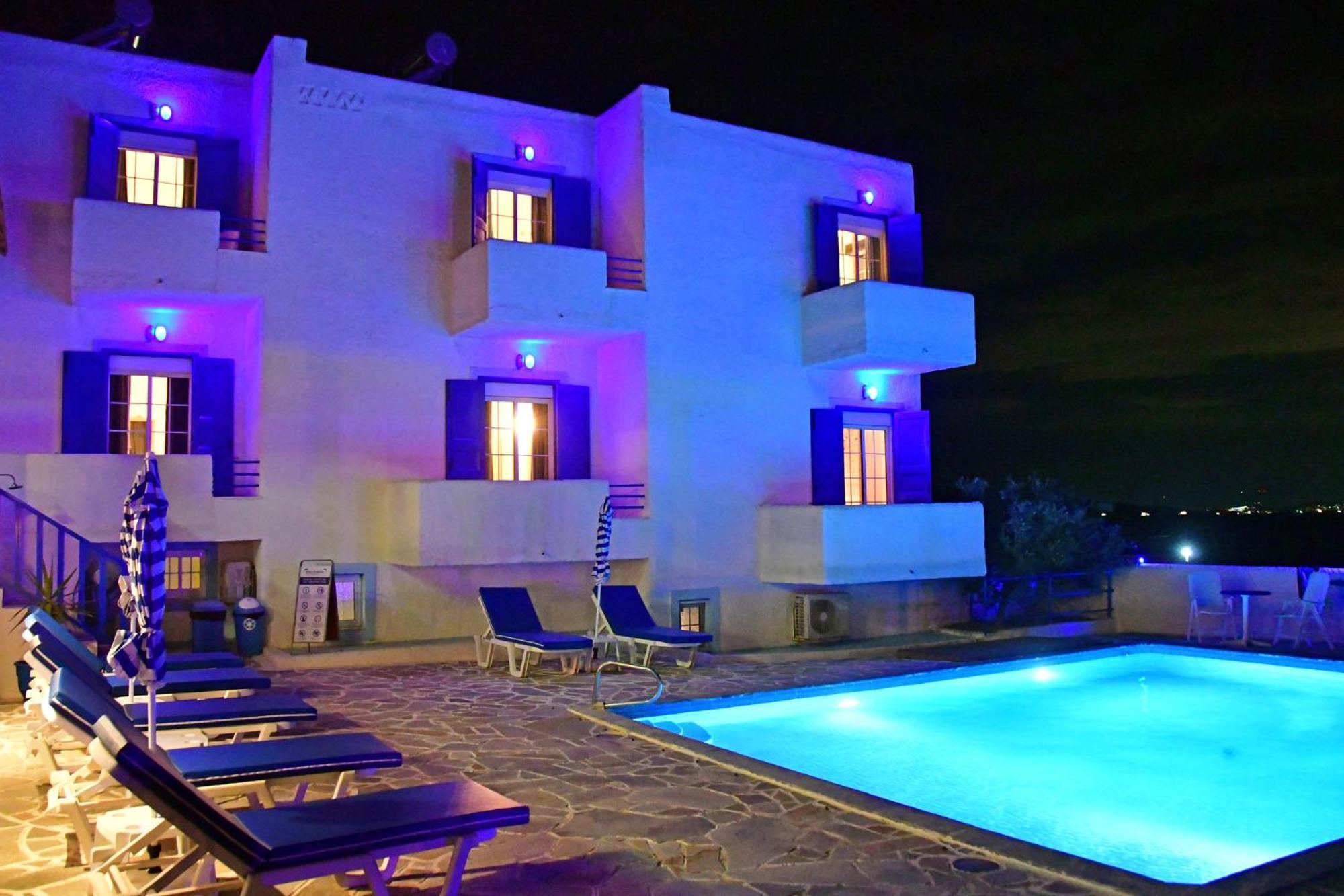 Blue Dolphin Studios And Apartment Vagia  Exterior foto