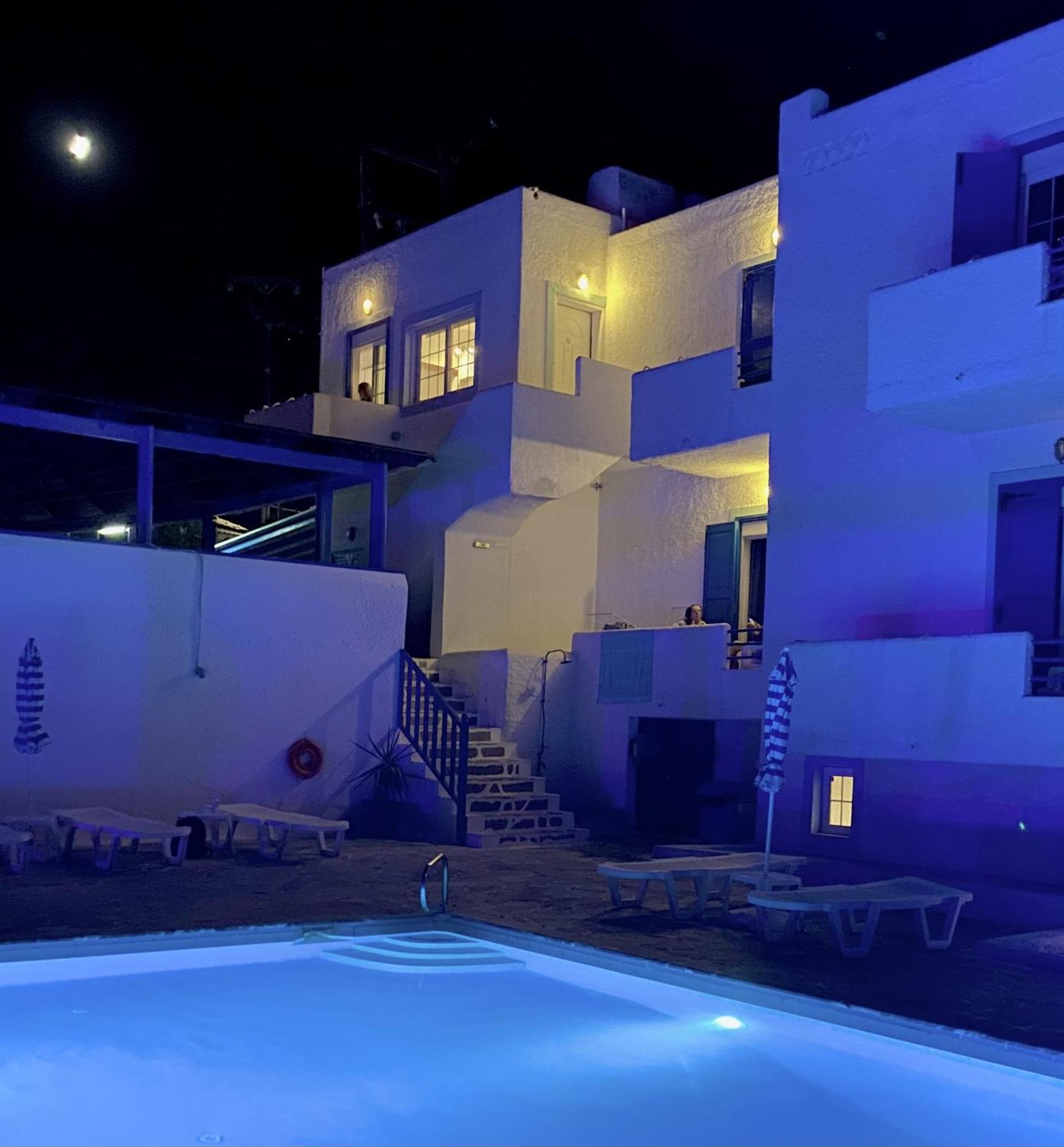 Blue Dolphin Studios And Apartment Vagia  Exterior foto